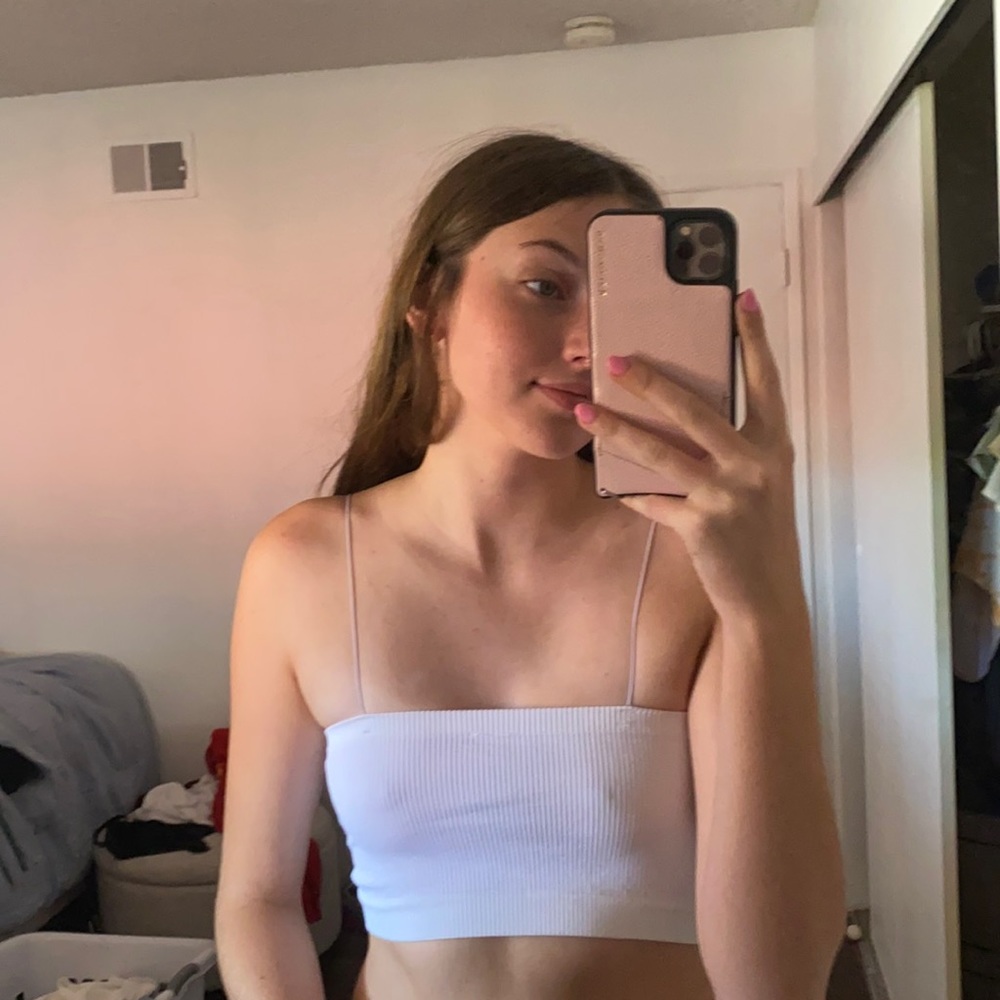 Basic white crop top